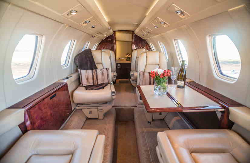 салон самолета Cessna Citation III